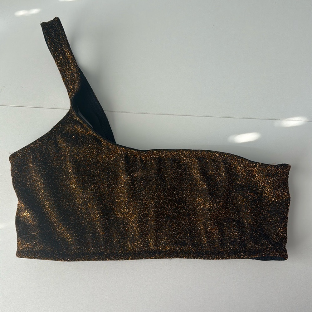 TRIANGL gold top